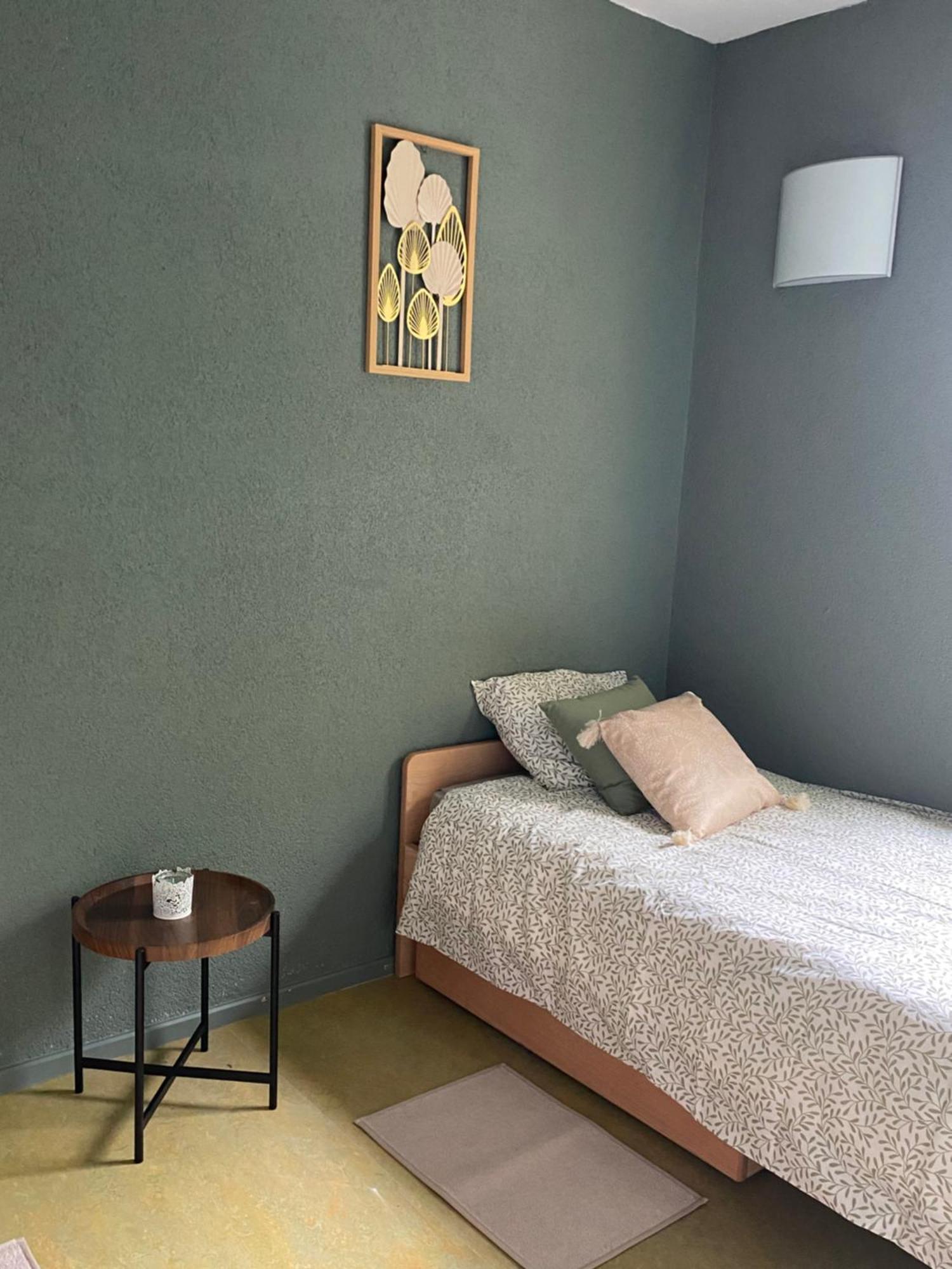 Gite Des 3 Lacs Hotel Virton Eksteriør billede